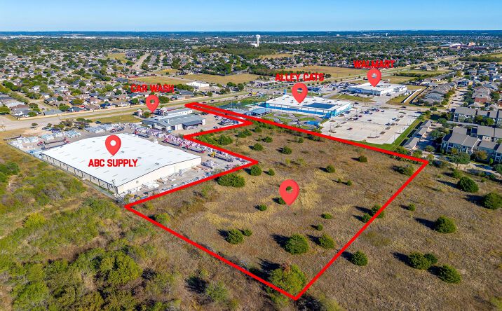 Pictures of Land property located at 1041 NW John Jones Dr, Burleson, TX 76028 for sales - image #1