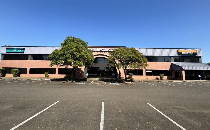 Pictures of Industrial, Retail, Special Purpose property located at 1852 Fescue St SE, Albany, OR 97322 for sales - image #1