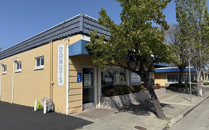 Pictures of Retail property located at 630 Tennessee St, Vallejo, CA 94590 for sales - image #1