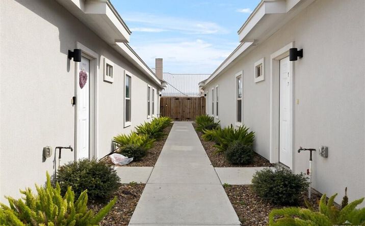 Pictures of Multifamily property located at 904 Kentucky Street, Alton, TX 78573 for sales - image #1