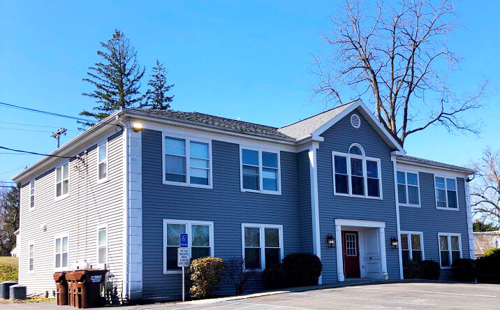 Pictures of Office property located at 834 Kenwood Ave, Slingerlands, NY 12159 for sales - image #1