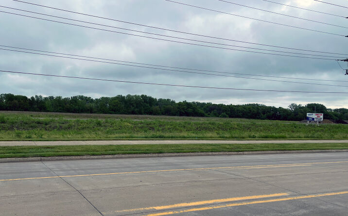 Pictures of Land property located at 605 SE 16th St, Ames, IA 50010 for sales - image #1