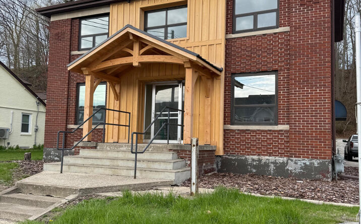 Pictures of Special Purpose property located at 212 Arthur Street, Manistee, MI 49660 for sales - image #1