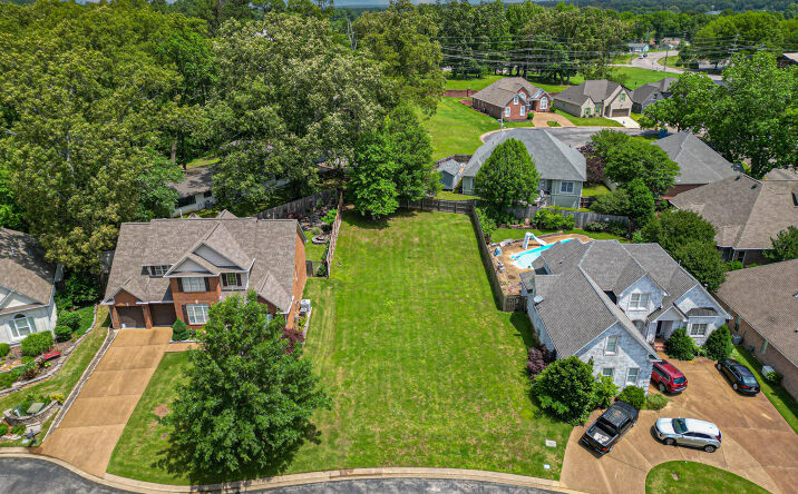 Pictures of Land property located at 148 Stanworth Grove, Jackson, TN 38305 for sales - image #1