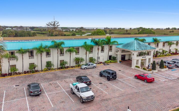 Pictures of Hospitality, Self Storage, Special Purpose property located at 2200 US-441, Okeechobee, FL 34974 for sales - image #1