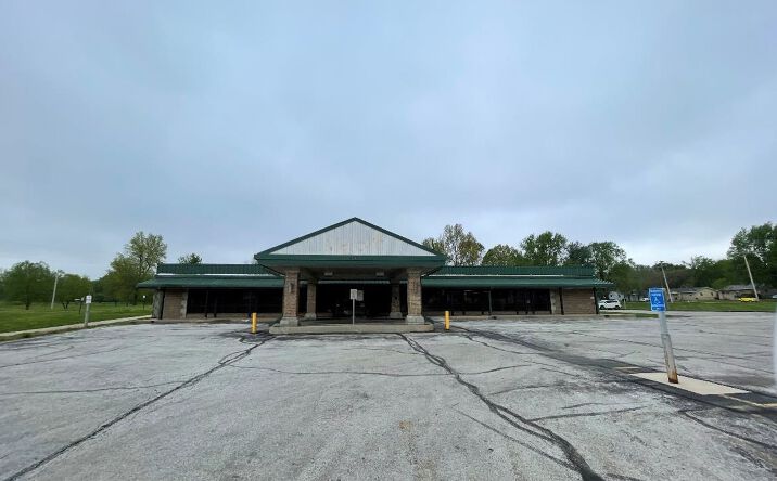 Pictures of Office property located at 2120 W Kearney St, Springfield, MO 65803 for sales - image #1
