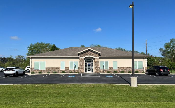 Pictures of Office property located at West Harbor Dental, Port Clinton, OH 43452 for sales - image #1