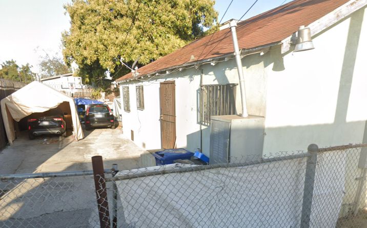 Pictures of Land, Mixed Use, Multifamily property located at 4512 Vermont Ave, Los Angeles, CA 90037 for sales - image #1