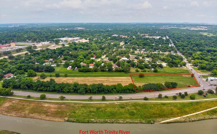 Pictures of Land, Mixed Use, Retail property located at 4570 White Settlement Rd, Fort Worth, TX 76114 for sales - image #1