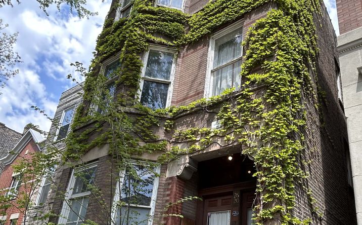 Pictures of Multifamily property located at 2620 W. Evergreen Ave., Chicago, IL 60622 for sales - image #1
