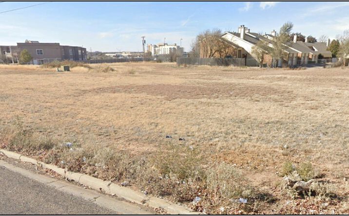 Pictures of Land property located at Woodward Ave, Amarillo, TX 79106 for sales - image #1