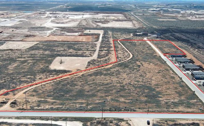 Pictures of Land property located at 9305 W County Rd 60, Midland, TX 79707 for sales - image #1