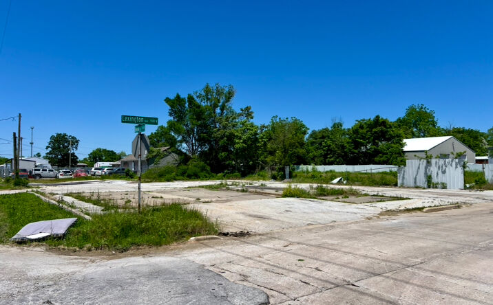 Pictures of Land property located at 1805-1811 W Division Street, Springfield, MO 65802 for sales - image #1