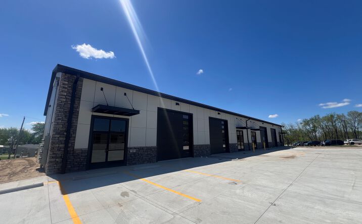 Pictures of Industrial property located at 1255 Blairs Ferry Rd, Marion, IA 52302 for sales - image #1