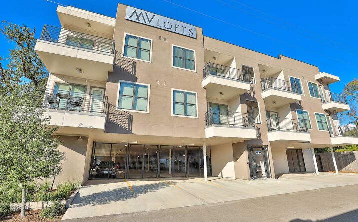 Pictures of Multifamily property located at 4509 Mt Vernon St, Houston, TX 77006 for sales - image #1