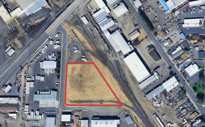 Pictures of Land property located at Oak St, Medford, OR 97501 for sales - image #1