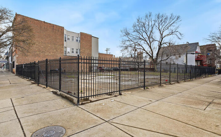 Pictures of Land property located at 4157 W Armitage Ave, Chicago, IL 60639, Chicago, IL 60639 for sales - image #1