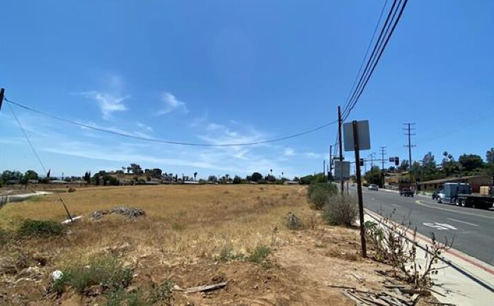 Pictures of Land property located at 6000 Limonite, Jurupa Valley, CA 92509 for sales - image #1