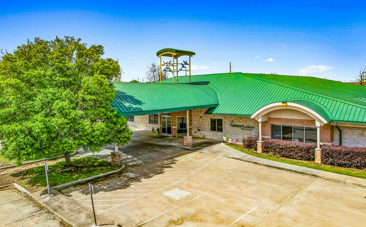image of property at 12300 QUEENSTON BLVD Houston TX 77095-6678