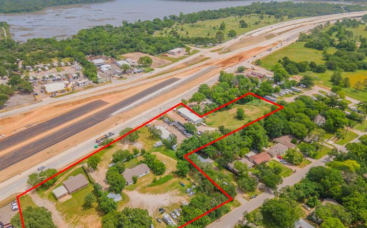 Pictures of Special Purpose property located at 7621 Jacksboro Highway, Fort Worth, TX 76135 for sales - image #1