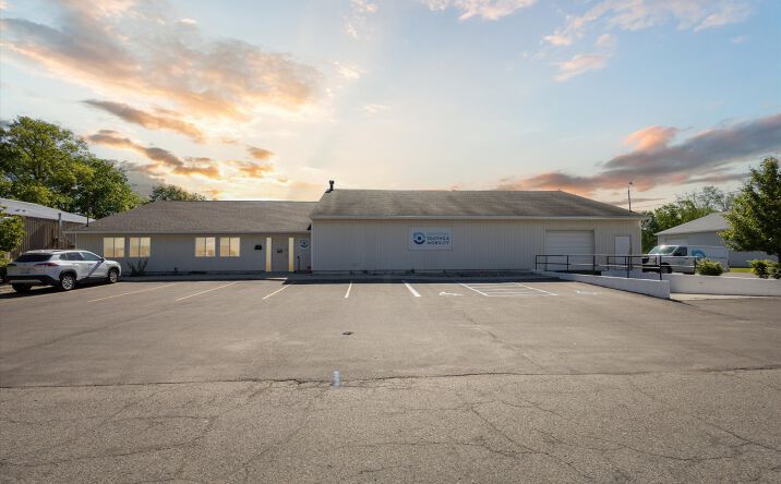 Pictures of Industrial, Office property located at 419 Lentz ct.,, Lansing, MI 48917 for sales - image #1