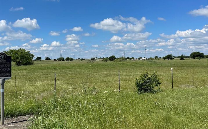 Pictures of Land property located at 4063 Weatherford Hwy, Cleburne, TX 76033 for sales - image #1
