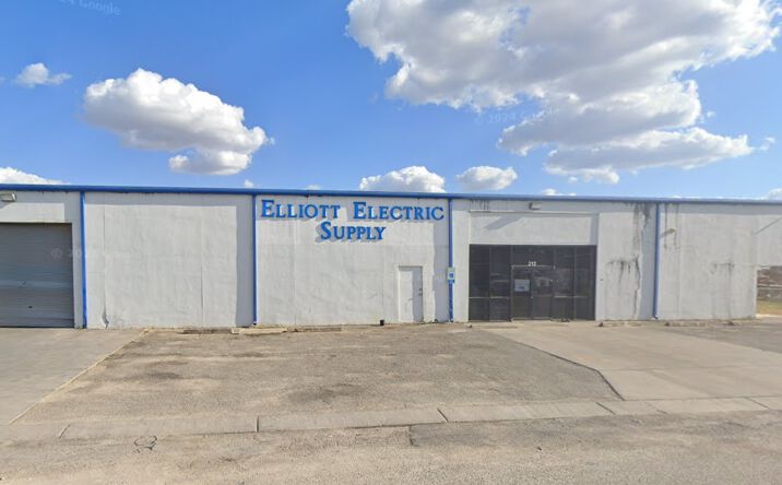Pictures of Industrial property located at 212 Lucinda Dr., New Braunfels, TX 78130 for sales - image #1