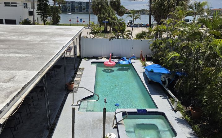 Pictures of Hospitality, Land, Multifamily property located at 580 Bay Esplanade, Clearwater, FL 33767 for sales - image #1