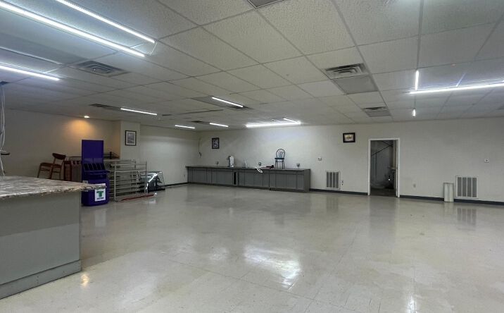 Pictures of Retail property located at 32692 TN-108,, Gruetli-Laager, TN 37339 for sales - image #1