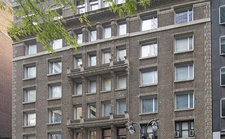 Pictures of Office property located at 104-110 E 40th St, New York, NY 10016 for sales - image #1