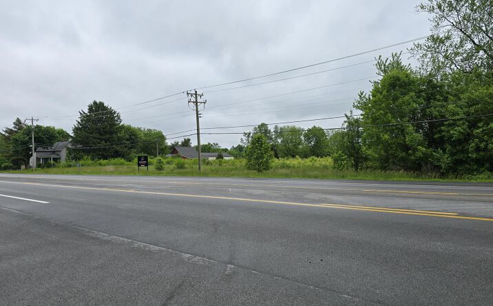 Pictures of Land property located at 6722 W US Hwy 40, Greenfield, IN 46140 for sales - image #1