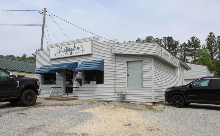 Pictures of Industrial property located at 20575 East Main St., Huntingdon, TN 38344 for sales - image #1