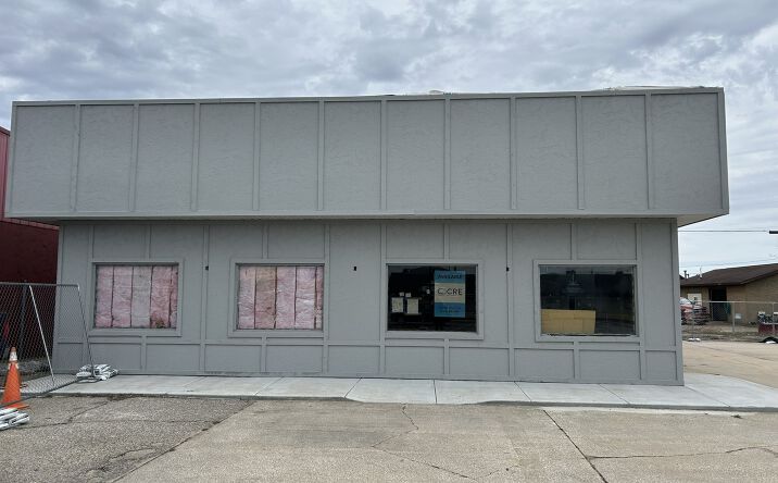 Pictures of Office, Retail, Special Purpose property located at 121-123 South Wisconsin Avenue, Gaylord, MI 49735 for sales - image #1