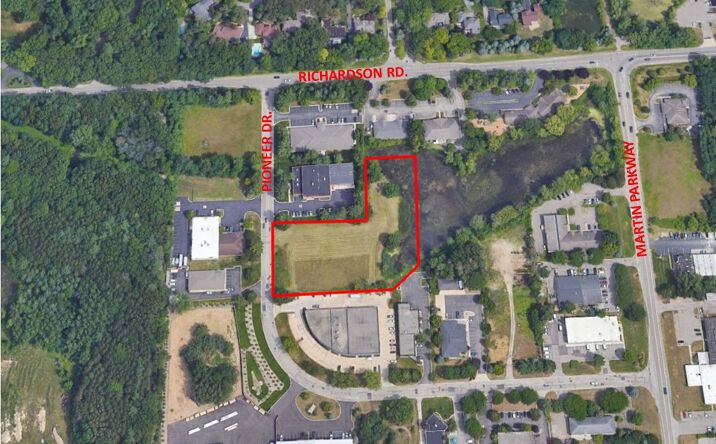 Pictures of Land property located at Pioneer Drive, Commerce Township, MI 48390 for sales - image #1