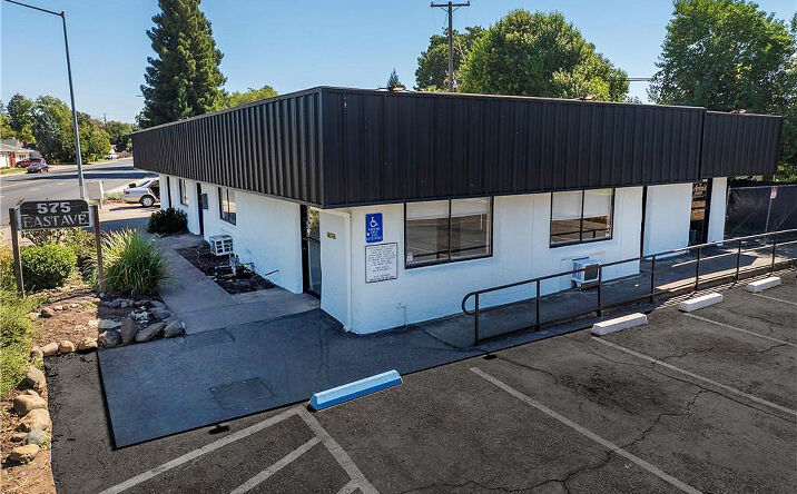 Pictures of Retail property located at 575 East Ave, Chico, CA 95926 for sales - image #1