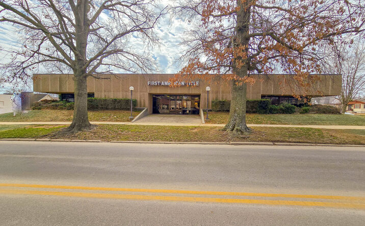 Pictures of Office property located at 123 W Highland St, Shawnee, OK 74801 for sales - image #1