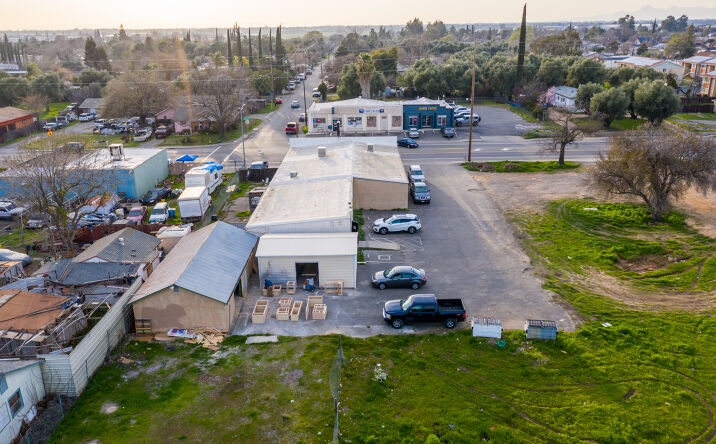 Pictures of Mixed Use, Retail property located at 5037 Olivehurst Ave, Olivehurst, CA 95961 for sales - image #1
