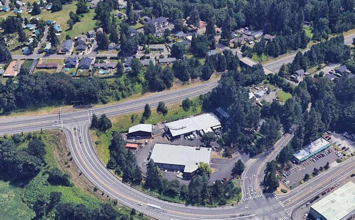 Pictures of Office, Industrial property located at 13663 Holcomb Blvd, Oregon City, OR 97045 for sales - image #1