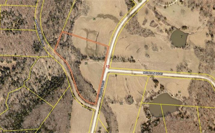 Pictures of Land property located at 3517 Forbes Road, Edwards, MO 65326 for sales - image #1