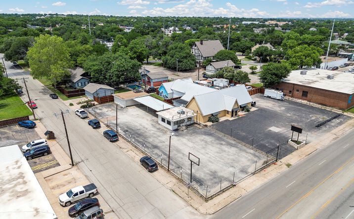Pictures of Land, Office property located at 2629 Franklin Ave, Waco, TX 76710 for sales - image #1