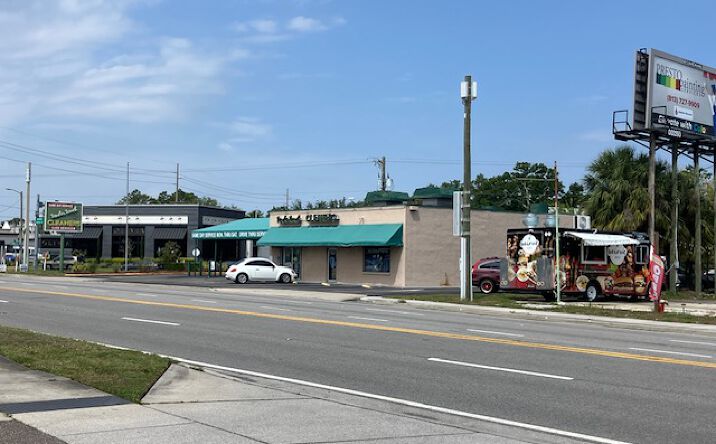 Pictures of Land, Retail property located at 3519 Henderson Blvd, Tampa, FL 33609 for sales - image #1