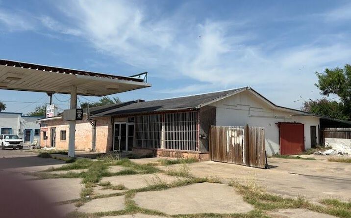 Pictures of Retail property located at 503 S Bridge Street, Hidalgo, TX 78557 for sales - image #1