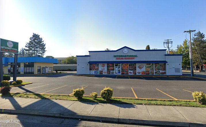 Pictures of Retail property located at 19010 SE Stark St, Portland, OR 97233 for sales - image #1