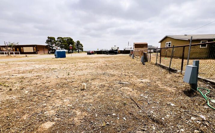 Pictures of Land property located at 621 N Midland St, Goldsmith, TX 79741 for sales - image #1