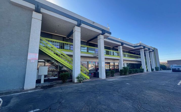 Pictures of Retail, Office property located at 1917 W Glendale Ave, Phoenix, AZ 85021 for sales - image #1