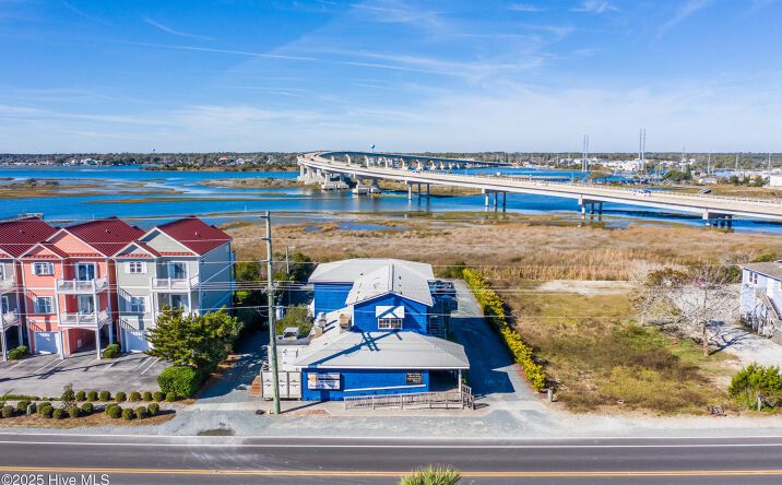 Pictures of Retail property located at 211 S Topsail Dr, Surf City, NC 28445 for sales - image #1