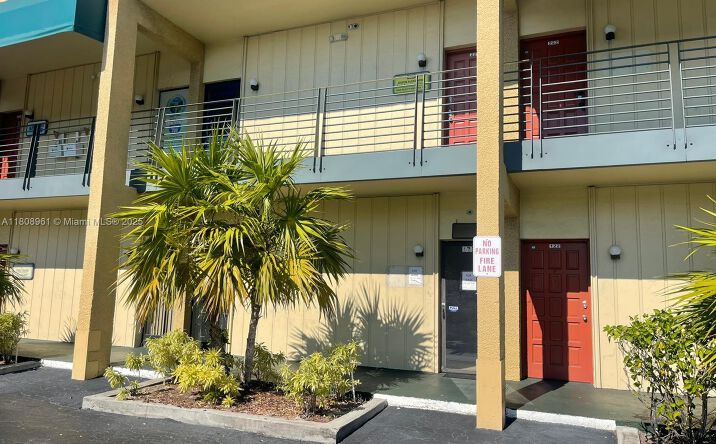 Pictures of Mixed Use, Office property located at 2331 N State Road 7 # 121, Lauderhill, FL 33313 for sales - image #1