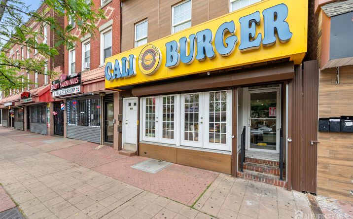 Pictures of Retail, Office property located at 945 E Elizabeth Avenue, Elizabeth, NJ 07201 for sales - image #1