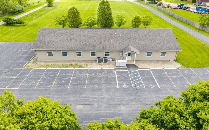 Pictures of Office property located at 345 N Hetzler, Angola, IN 46703 for sales - image #1