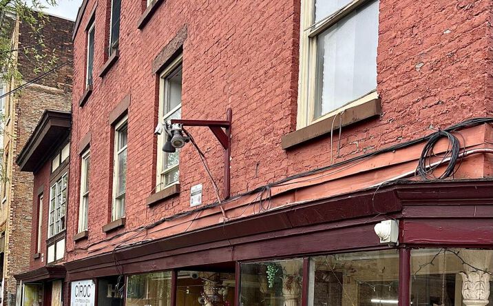 Pictures of Retail property located at 146 Madison Ave Avenue, Albany, NY 12202 for sales - image #1